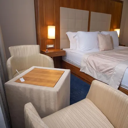 Dubrovnik 4* Зеница